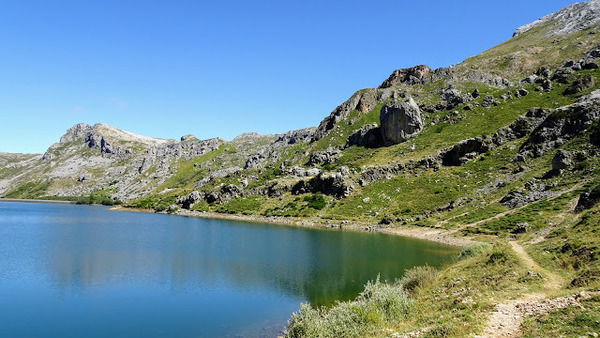 Lago del Valle, Asturias