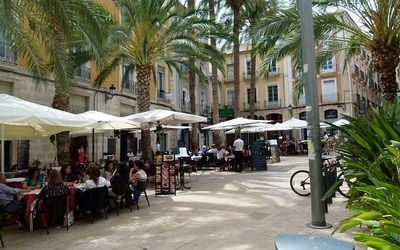 Restaurantes y bares de tapas en El Barrio de Alicante