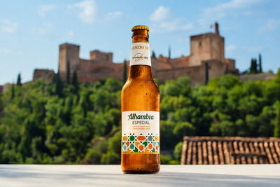 Пиво Alhambra Пиво Alhambra в Гранаде