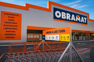 OBRAMAT — tienda de materiales de construcción en España
