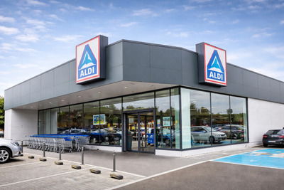 Aldi Aldi supermarket in Spain — low prices and private label products
