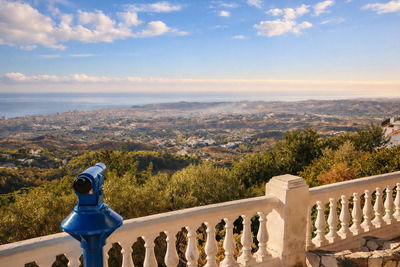 Вид со смотровой площадки Mirador del Compás Вид со смотровой площадки Mirador del Compás в Михасе