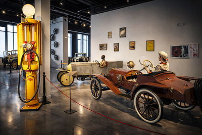Museo Automovilistico Malaga музей автомобилей и моды