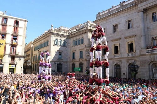 Castellers на фестивале La Mercè в Барселоне